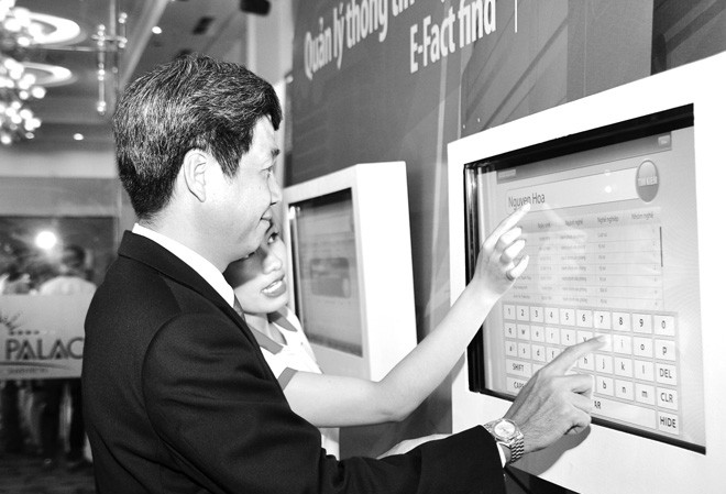 iPoS đã đi vào cuộc sống iPoS mang đến cho khách hàng của AIA Việt Nam những trải nghiệm thú vị