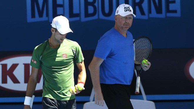 Djokovic khởi đầu nhẹ nhàng ở Australian Open Djokovic tập luyện cùng HLV mới Becker trước trận mở màn. Ảnh: Getty Images