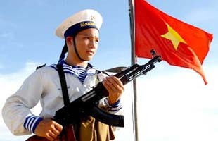 Một tỷ đồng chung sức bảo vệ chủ quyền Biển Đông Một tỷ đồng chung sức bảo vệ chủ quyền Biển Đông