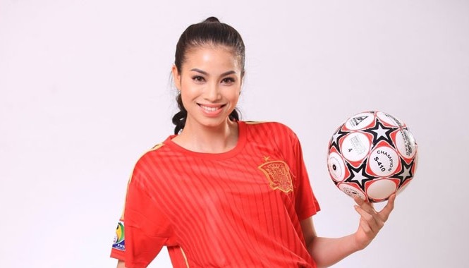 Á hậu thể thao Phạm Hương: “Bồ sẽ có trận chiến sinh tử” Á hậu thể thao Phạm Hương: “Bồ sẽ có trận chiến sinh tử”
