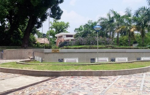 Nhà vệ sinh gần chục tỷ đồng trong khuôn viên bảo tàng Nhà vệ sinh công cộng được đầu tư gần chục tỷ đồng.