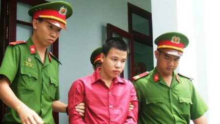 Thoát chết vì kẻ sát nhân… lên cơn suyễn Bị cáo Quan