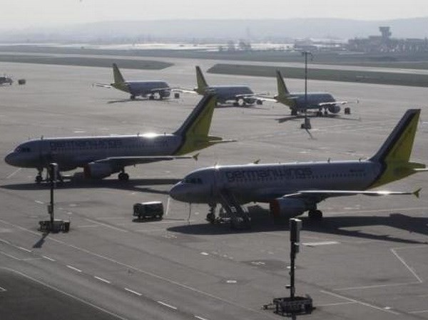 Hơn 100 chuyến bay tại Đức bị hoãn do phi công đình công Nhiều chuyến bay của Germanwings tạm hoãn. Nguồn: Reuters