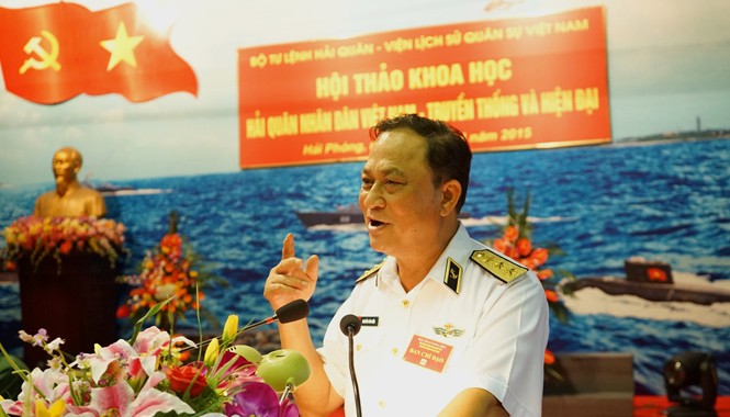 Lực lượng hải quân đúc rút những 'tuyệt chiêu' chiến đấu Đô đốc Nguyễn Văn Hiến, Tư lệnh Quân chủng Hải quân, nêu bật truyền thống quyết chiến quyết thắng của lực lượng hải quân.