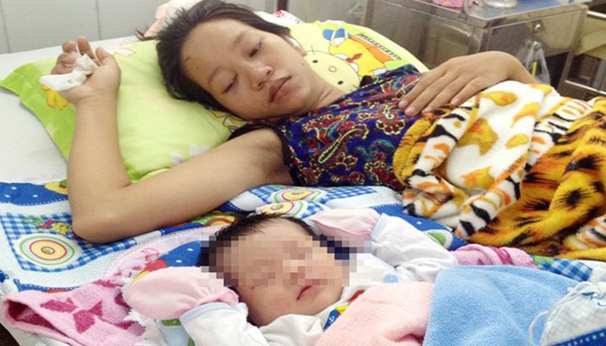 Người mẹ quỳ xin tha mạng cho con gái 11 ngày tuổi Sức khỏe mẹ con chị Ly đang hồi phục. Ảnh: Việt Tường/Zing
