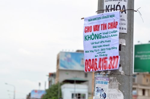 Những lý do khiến người dân sập bẫy tín dụng 'đen' Nhiều người tìm đến những cá nhân, tổ chức vay tiền mặt bất chấp lãi suất cao.