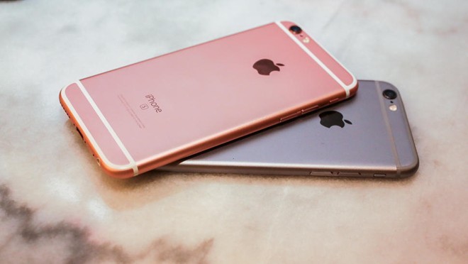 iPhone 6S là smartphone mạnh mẽ nhất thế giới iPhone 6S tỏ ra mạnh mẽ, ngay cả khi thông số về cấu hình của máy không quá ấn tượng. Ảnh: Cnet.
