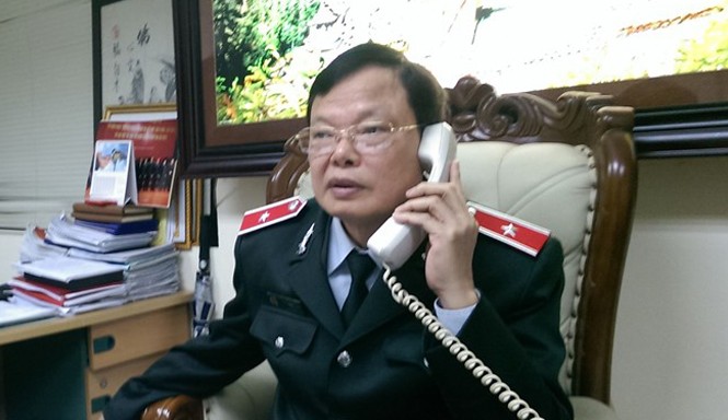 'Không ai dại gì lấy tiền ngân sách tặng tôi' Ông Phạm Trọng Đạt, Cục trưởng Cục Chống tham nhũng xử lý tin báo của người dân về tham nhũng qua đường dây nóng. Ảnh: Thắng Quang/Zing