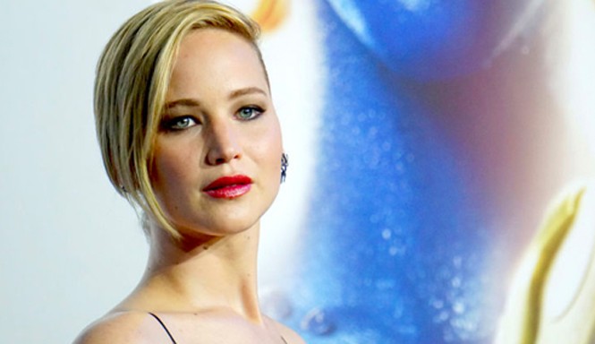 Hacker trộm ảnh nude của hơn 100 sao nữ đối mặt 5 năm tù Jennifer Lawrence nằm trong số những sao nữ gặp sự cố phát tán ảnh nude được gọi là Celebgate. Ảnh: Gawker.