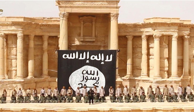 IS buôn bán trái phép cổ vật qua Thổ Nhĩ Kỳ IS đã chiếm thành cổ Palmyra tháng 5/2015. Ảnh: Getty.