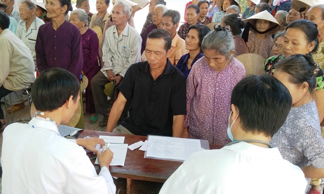 Thầy thuốc trẻ Huế ra quân chăm sóc sức khỏe dân nghèo Ngày hội hướng đến đông đảo người dân sống ở những địa phương khó khăn, vùng sâu vùng xa tỉnh TT-Huế.