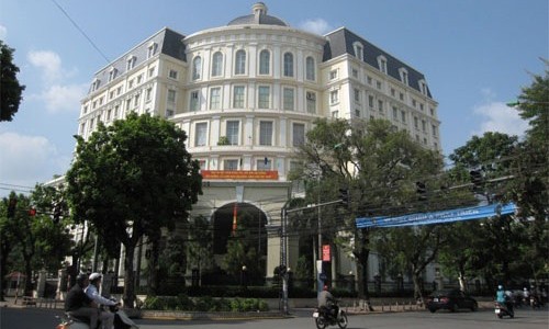 Bộ Tài chính “đòi” Vietinbank và BIDV trả cổ tức tiền mặt Trụ sở Bộ Tài chính ở Hà Nội.