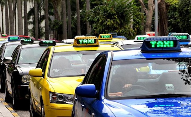 Thứ trưởng Bộ Tài chính trải lòng việc đi làm bằng taxi Ảnh minh họa.