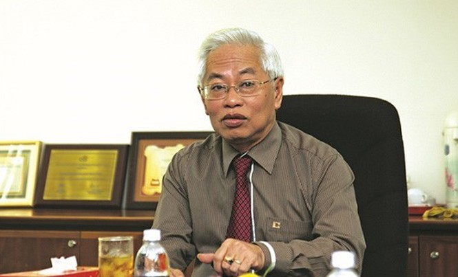 Cựu CEO DongABank trước ngày vướng lao lý Ông Trần Phương Bình - nguyên Tổng giám đốc Ngân hàng Đông Á. Ảnh: Người Lao Động.