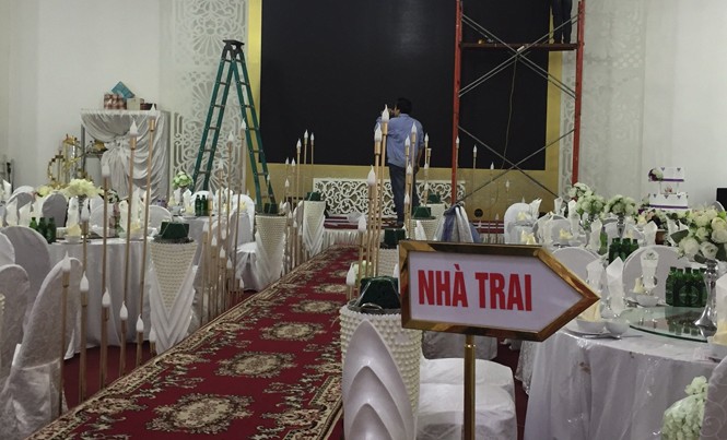 Dừng hoạt động nhà hàng Lan Chín, tiệc cưới Thuý Cải Dừng hoạt động nhà hàng Lan Chín, tiệc cưới Thuý Cải