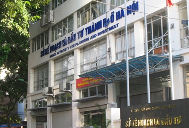 Hà Nội di dời Sở Kế hoạch đầu tư để mở rộng sân Hàng Đẫy Sở Kế hoạch và đầu tư TP Hà Nội sẽ được di dời để mở rộng sân vận động Hàng Đẫy. Ảnh: CTV.