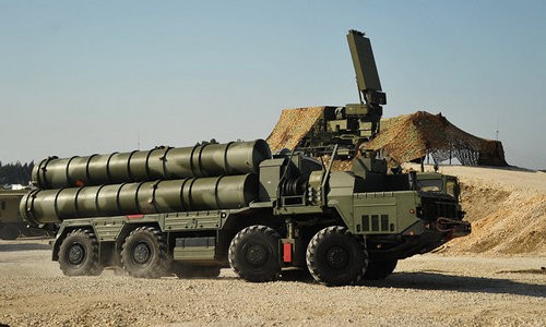 Nga trang bị trí tuệ nhân tạo cho 'rồng lửa' S-400 và Pantsir-S1 Tổ hợp phòng không S-400 của Nga. Ảnh: Sputnik.