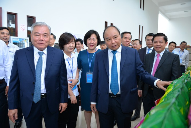Thủ tướng Chính phủ dự Hội nghị xúc tiến đầu tư tại Sóc Trăng Thủ tướng Nguyễn Xuân Phúc tại Hội nghị.