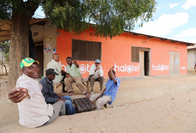Giám đốc công ty của Viettel tại Tanzania được trả tự do Theo tòa án của Tanzania, quy trình quản lý sim thẻ của hai nhà mạng Halotel và Zantel có một số điểm chưa chặt chẽ để đối tượng xấu lợi dụng