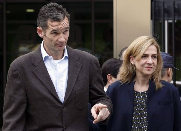 Công chúa Tây Ban Nha hầu tòa vì cáo buộc gian lận thuế Vợ chồng công chúa Tây Ban Nha Cristina de Borbon