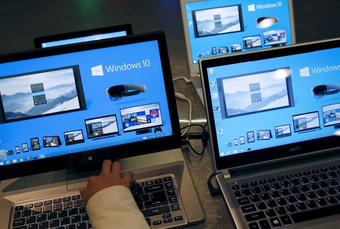 Nghị sỹ Nga muốn cấm Windows 10 vì 'theo dõi người dùng' Nghị sỹ Nga muốn cấm Windows 10 vì 'theo dõi người dùng'