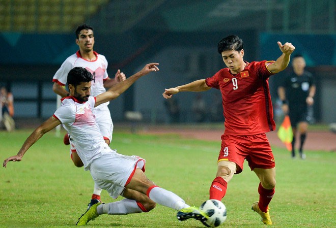 Công Phượng nói gì khi ghi bàn vào lưới Bahrain? Công Phượng đưa Olympic Việt Nam vào Tứ kết Asiad 2018 với pha lập công duy nhất ở trận đấu với Bahrain tối 23/8. Ảnh: Zing