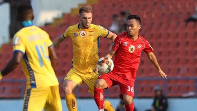 Vòng 10 V-League: Thanh Hoá mất điểm trên sân Lạch Tray Thanh Hoá (áo vàng) lỡ cơ hội giành 3 điểm trên sân Lạch Tray của Hải Phòng.