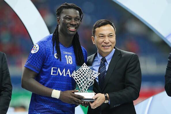 Thêm cơ hội cho Việt Nam dự AFC Champion League Phó chủ tịch VFF Trần Quốc Tuấn tại lễ trao các danh hiệu trận Chung kết AFC Champions League 2019.