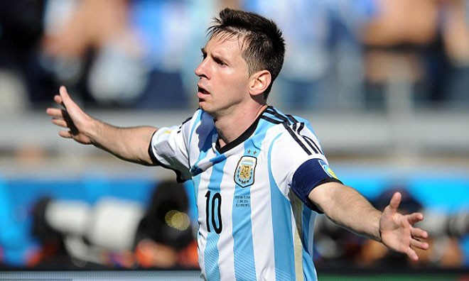Lionel Messi nhận quà sinh nhật siêu độc Lionel Messi nhận quà sinh nhật siêu độc