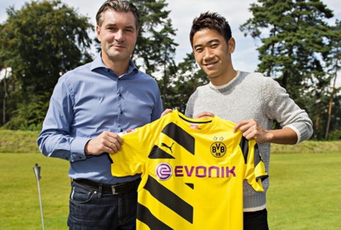 Hé lộ lý do Kagawa quyết chia tay Man United Shinji Kagawa đã chính thức trở lại "mái nhà xưa" Borussia Dortmund