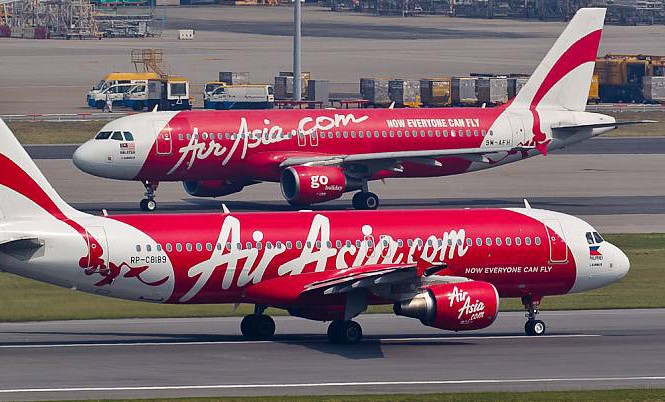 Cơ trưởng máy bay AirAsia mất tích là trụ cột gia đình Máy bay của AirAsia.