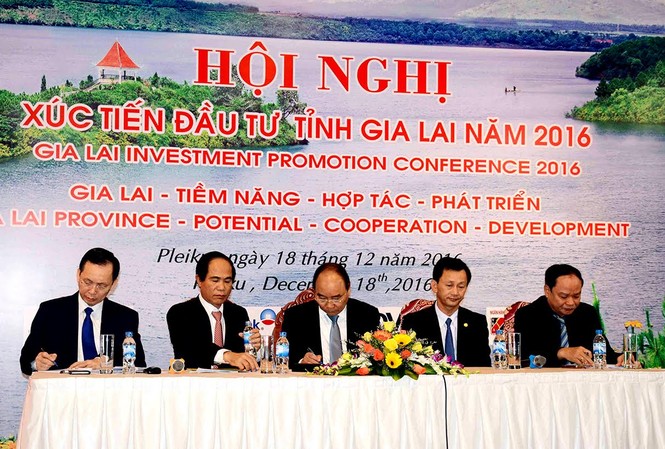 Gia Lai phải trở thành tỉnh giàu mạnh phía Bắc Tây Nguyên Thủ tướng Nguyễn Xuân Phúc tại hội nghị