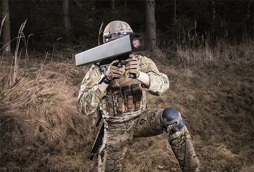 Sức mạnh của 'hỏa thần' Enforcer sắp gia nhập quân đội Đức Tổ hợp tên lửa vác vai Enforcer.