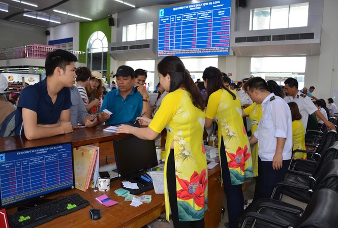 Điều chỉnh giá dịch vụ hành khách qua cảng Tuần Châu Điều chỉnh giá dịch vụ hành khách qua cảng Tuần Châu