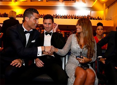 Ronaldo từ chối dự đám cưới của Messi Ronaldo từ chối dự đám cưới của Messi
