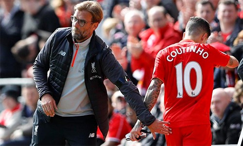 Liverpool giận run người, tố Barca bịa vụ quát giá Coutinho Liverpool cự tuyệt đàm phán với Barca về Coutinho vì xem anh này là hạt nhân trong kế hoạch trở lại đỉnh cao châu Âu.