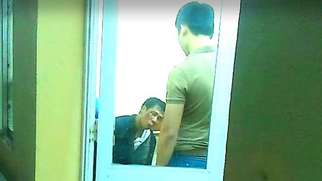 Đối tượng múa dao chống công an từng có 3 tiền án Đối tượng Sơn tại trụ sở Công an phường Thịnh Quang tối 10/4