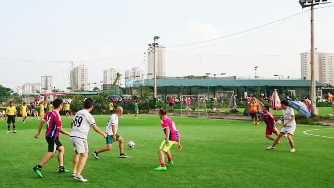 FC Tiền Phong khởi đầu thuận lợi ở Cúp Mùa thu 2015 Các cầu thủ Tiền Phong tấn công