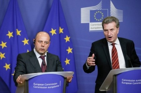 Bản tin 20H: Ukraine ngừng mua khí đốt của Nga EU đã cam kết hỗ trợ Ukraine trong trường hợp nước này rơi vào khủng hoảng năng lượng.