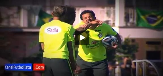 TIN NHANH World Cup sáng 27/6: Fred học Suarez, cắn Marcelo TIN NHANH World Cup sáng 27/6: Fred học Suarez, cắn Marcelo