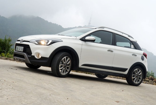 Hyundai i20 Active: Vừa đẹp vừa đảm đang Hyundai i20 Active: Vừa đẹp vừa đảm đang