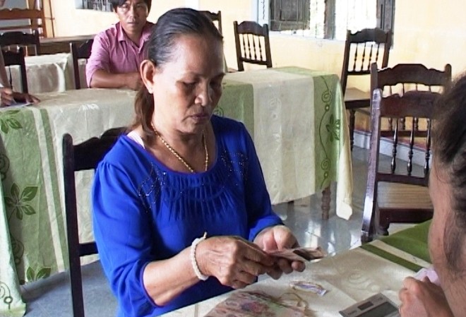 TT-Huế: Bắt đầu chi trả bồi thường cho ngư dân Người dân TT-Huế bắt đầu nhận tiền bồi thường từ sự cố môi trường biển Formosa.