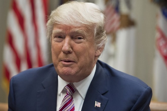 Bản tin 8H: Ông Trump sẽ tham khảo ý kiến của Đức về Ukraine và Nga Ông Trump muốn tham khảo ý kiến Thủ tướng Đức về ông Putin. (Nguồn: AFP)