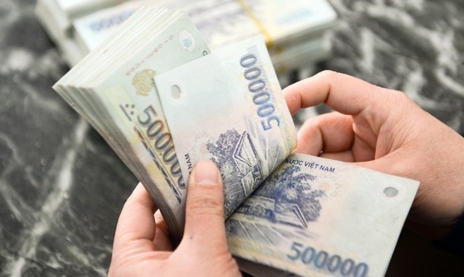 'Con đường gập ghềnh' của gói 30.000 tỷ đồng Trải qua nhiều điều chỉnh từ tháng 6/2013 đến 6/2016, gói hỗ trợ 30.000 tỷ đồng đã trải qua quá trình bị chính người dân "ruồng bỏ", rồi ồ ạt xin vay, và lo lắng như bị "mắc lừa". Ảnh: Anh Tuấn.