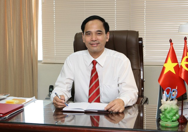 Bộ Y tế lên tiếng thông tin lãnh đạo đi hầu đồng Ông Phạm Văn Tác khẳng định thông tin nói ông đi hầu đồng liên tục để thăng quan tiến chức là hoàn toàn sai sự thật. (Ảnh: Vụ tổ chức cán bộ - Bộ Y Tế)
