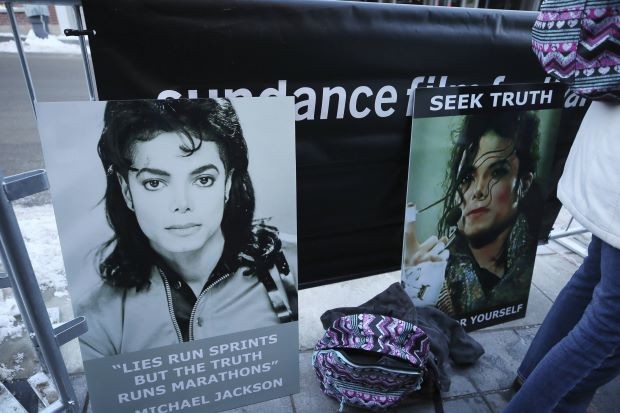 Phim tố cáo Michael Jackson lạm dụng tình dục trẻ em gây chấn động Phim tố cáo Michael Jackson lạm dụng tình dục trẻ em gây chấn động