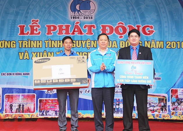 Ấm áp chương trình “Tình nguyện mùa đông” Ấm áp chương trình “Tình nguyện mùa đông”