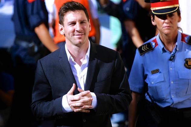 Messi lại bị cáo buộc tội trốn thuế Messi xuất hiện trong phiên điều trần gần đây
