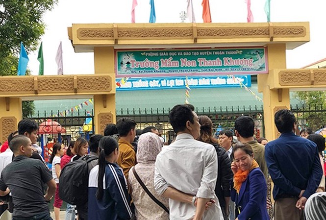 Tố thịt lợn nhiễm sán lợn ở trường mầm non: Phụ huynh bị đe dọa Tố thịt lợn nhiễm sán lợn ở trường mầm non: Phụ huynh bị đe dọa