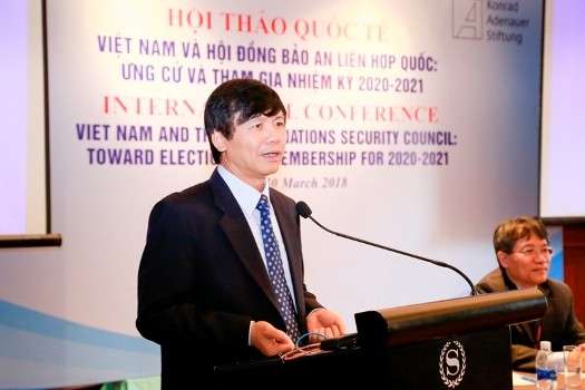Tiếp nhận khuyến nghị để Việt Nam ứng cử Hội đồng Bảo an Thứ trưởng Ngoại giao Đặng Đình Quý phát biểu tại Hội thảo. (Ảnh: DAV)
